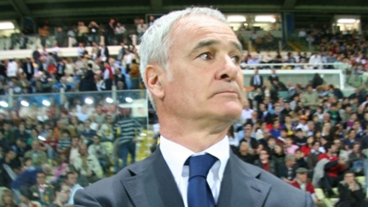 Claudio Ranieri w czasie meczu Serie A
