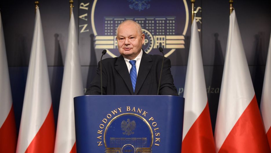 W sierpniu odbędzie się jedynie niedecyzyjne posiedzenie RPP,  na czele której stoi prezes NBP Adam Glapiński