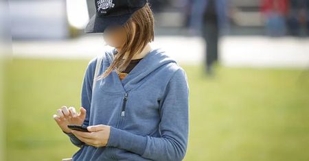 Poznała 12-latkę w sieci. Uratowała ją przed samobójstwem