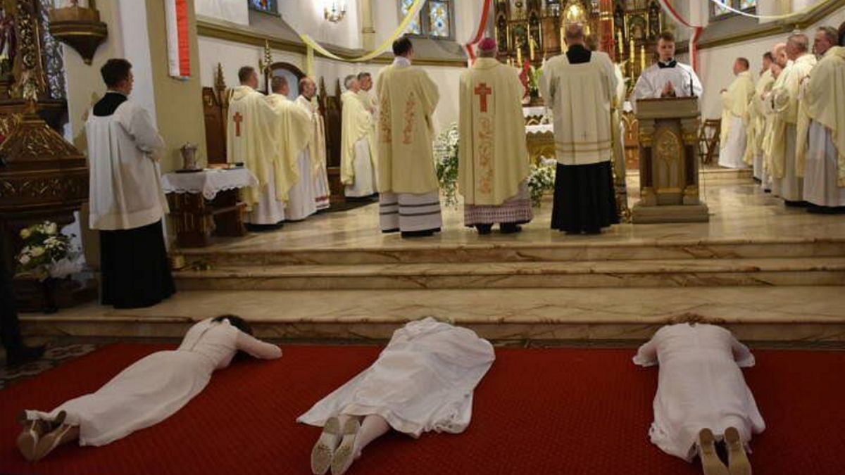 Rośnie liczba dziewic konsekrowanych