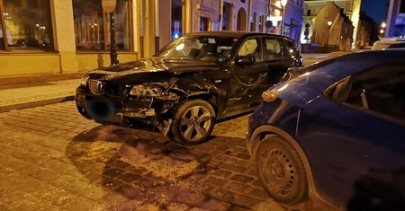 Nocne wybryki kierującej BMW. Policja udostępniła nagranie