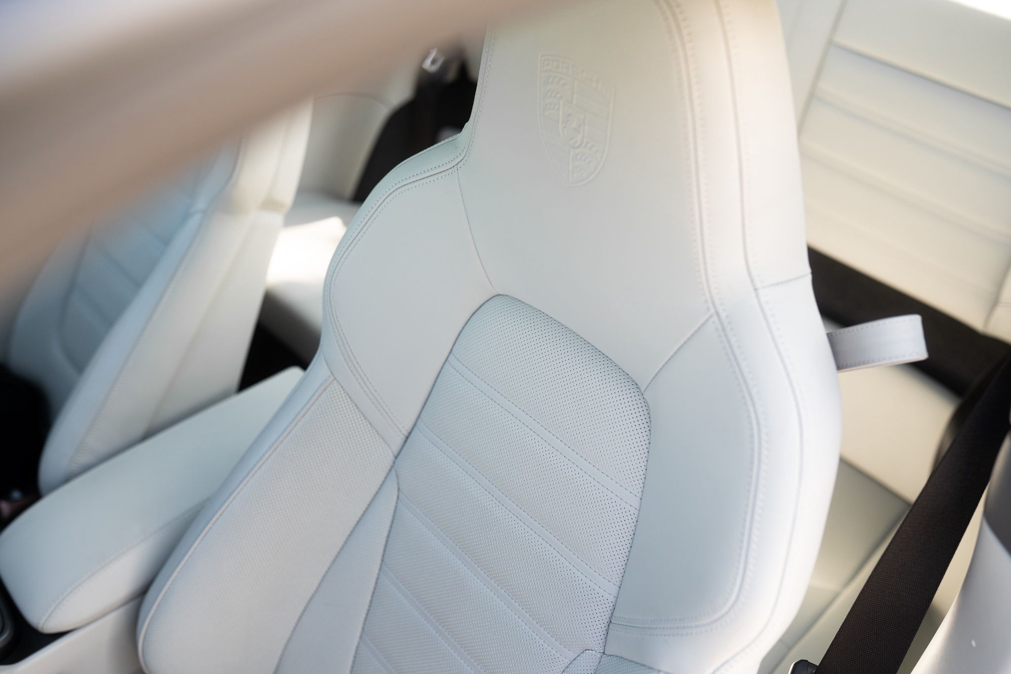 Porsche 911 Carrera 4S (992)