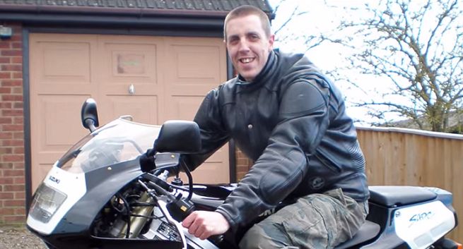 Ostatnie chwile motocyklisty w kampanii przeciw zbyt szybkiej jeździe (wideo)