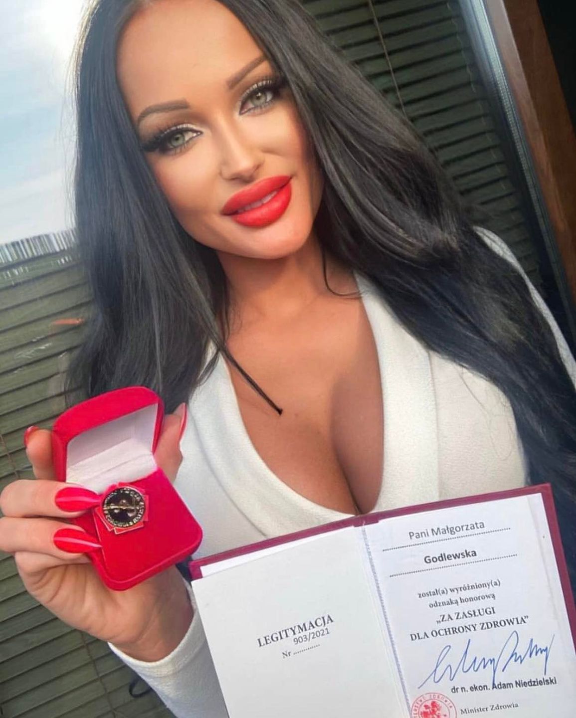 Małgorzata Godlewska kpi z obśmiewającego ją mema