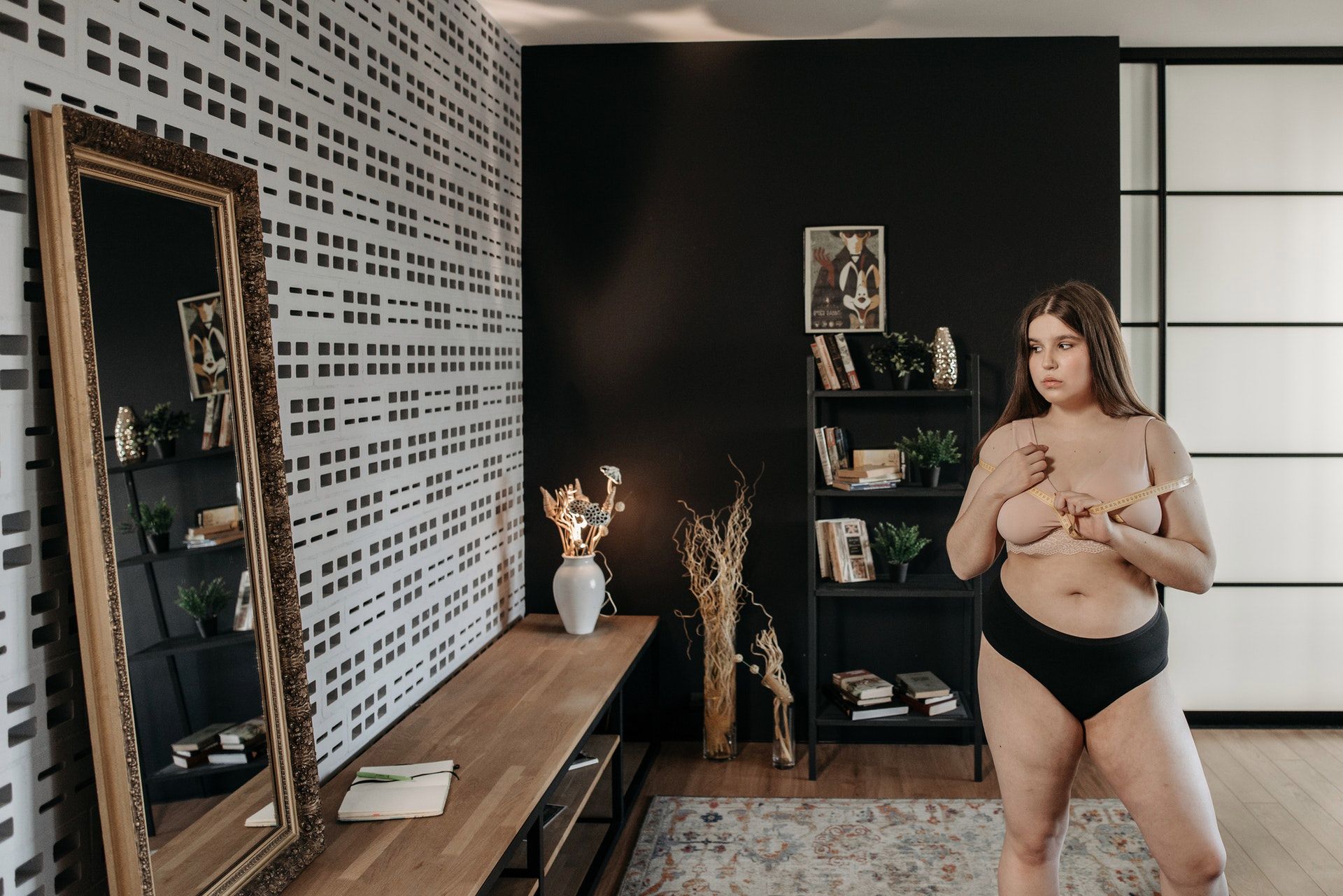 Chciał więcej za sesję modelki plus size. Branża nie pozostawiła na nim suchej nitki 1