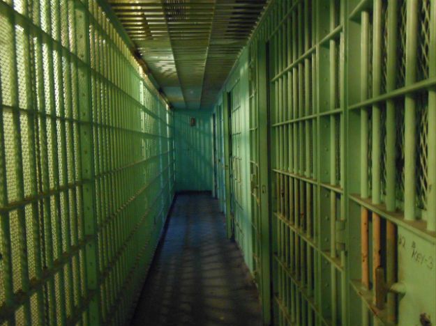 Dożywocie dla dwóch policjantów za pobicie na śmierć zatrzymanego