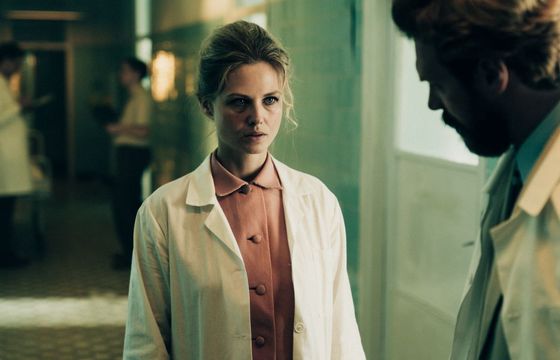 Za nami finał "Czarnej śmierci". Ilu widzów miał serial TVP1?