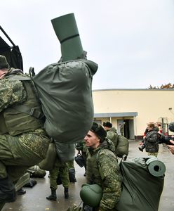 Biją Rosjan na głowę. Jeńcy wszystko wygadali