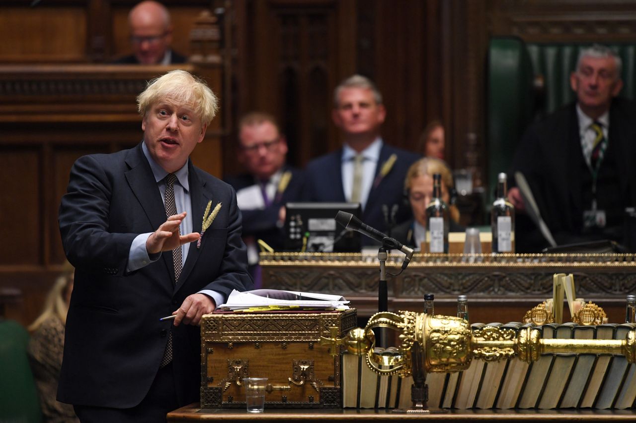 Brytyjski premier Boris Johnson drażni się z Unią.