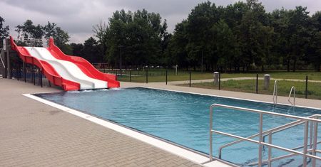 Pływalnia w Parku Kasprowicza już gotowa. Pierwsi użytkownicy pojawią się tam za tydzień