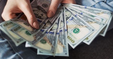 Kursy walut. Dolar traci przed Jackson Hole