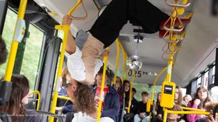 Chełmża. Aktorzy zagrają w autobusie. Zapisy na spektakl już ruszyły