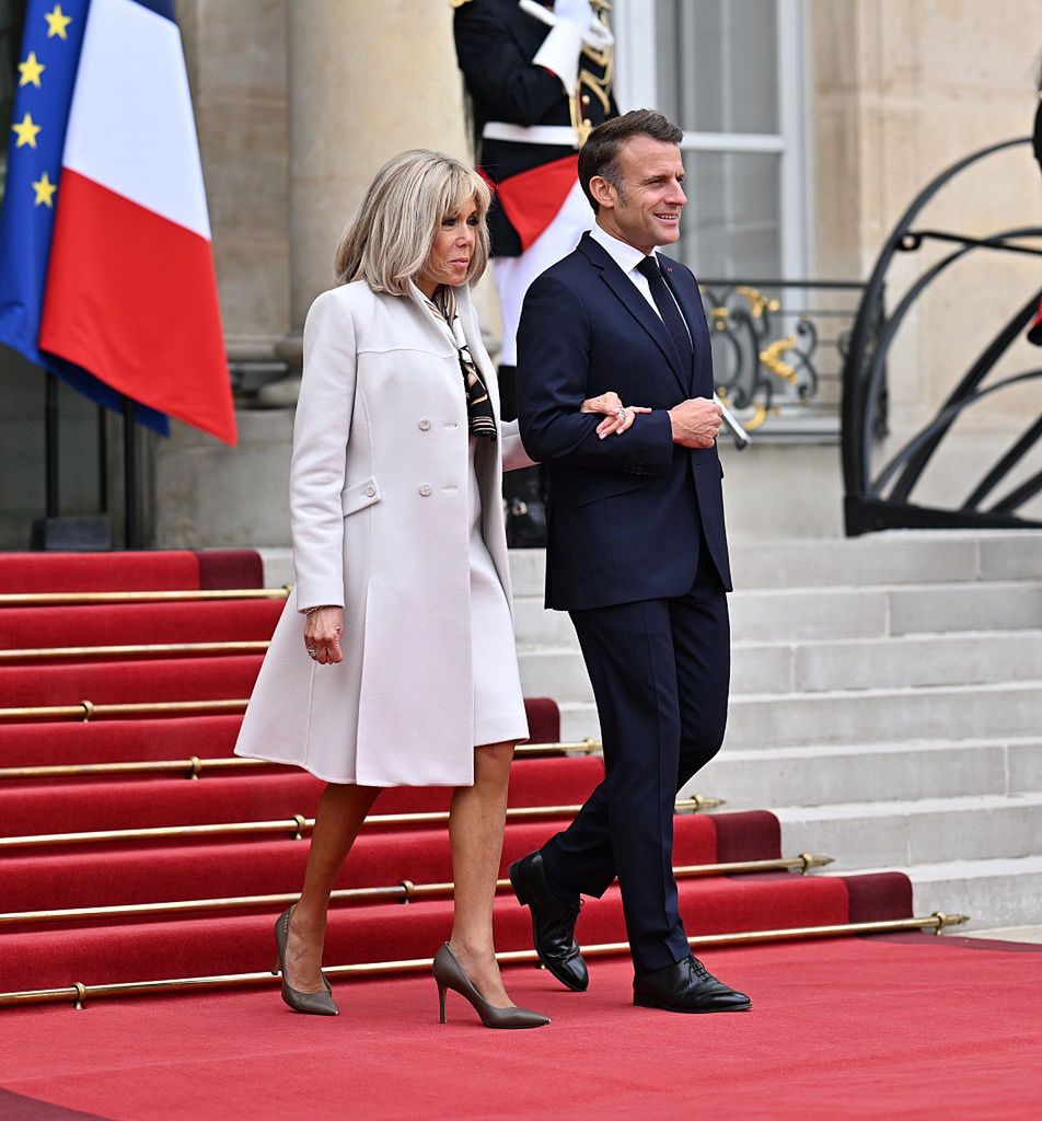 Emmanuel i Brigitte Macronowie
