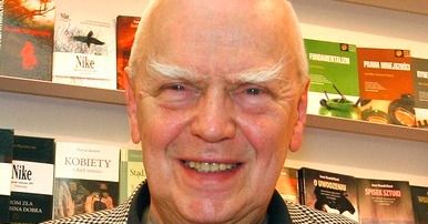 ''Julian Tuwim przewraca się w grobie'' - mocne słowa po przyznaniu Rymkiewiczowi nagrody literackiej im. Tuwima