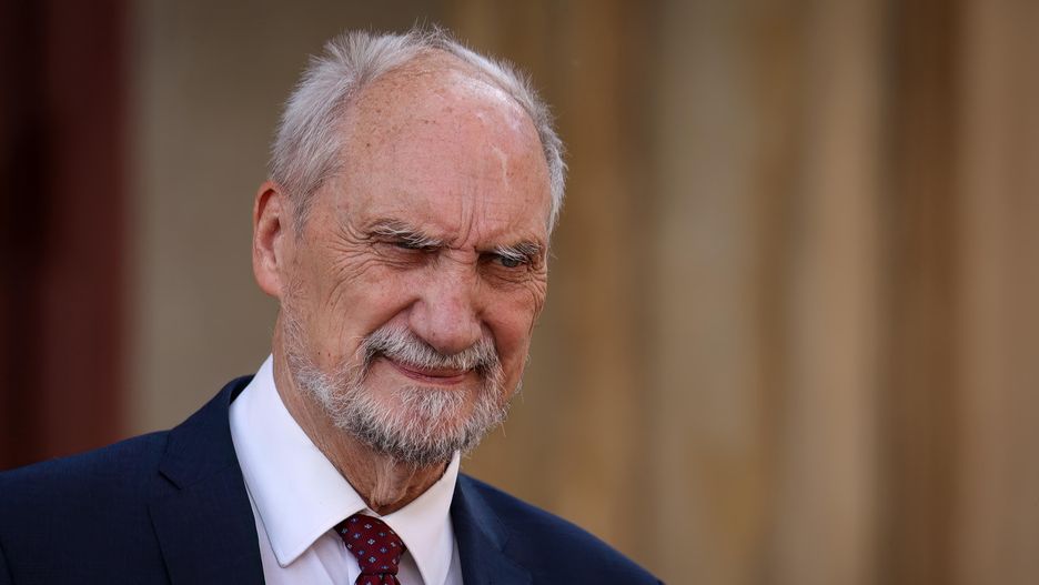 Antoni Macierewicz
Krak�w, 18.06.2025. Pose� PiS Antoni Macierewicz w Krakowie, 18 bm. W stolicy Ma�opolski zaplanowano spotkanie z okazji 76. urodzin prezesa partii, Jaros�awa Kaczy�skiego.
PAP/�ukasz G�gulski
�ukasz G�gulski
76 76., PiS, Portret, Wawel, jaros�awa kaczy�skiego, krakowie, polityka, urodziny, Ludzie