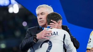 Carlo Ancelotti chce pomocy kontuzjowanego zawodnika. Ma być częścią zespołu