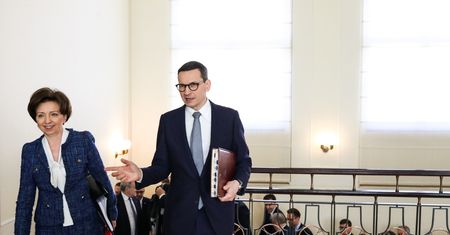 Władza łata doraźnie system emerytany. "Potrzebna jest jego reforma"