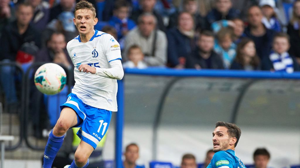 Getty Images / Epsilon / Na zdjęciu: Sebastian Szymański (z lewej) i Magomed Ozdojew (z prawej)