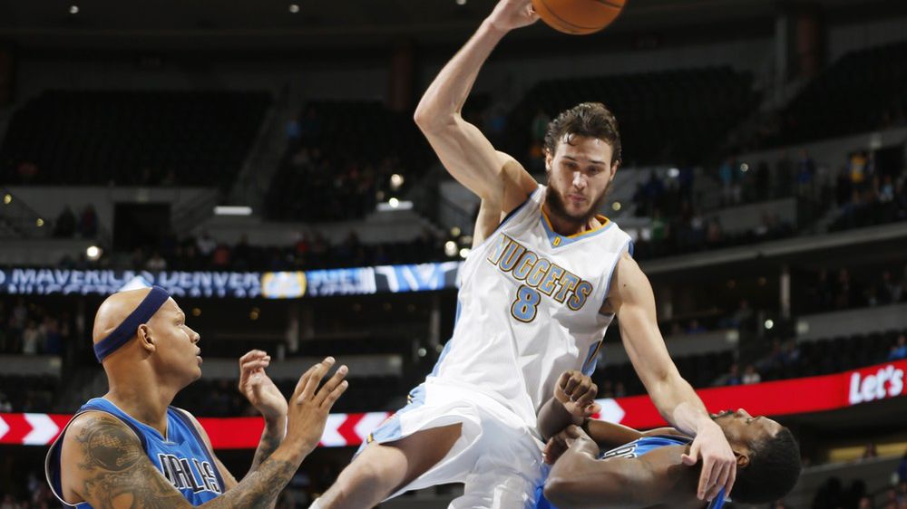 East News / Na zdjęciu: Danilo Gallinari (z piłką)