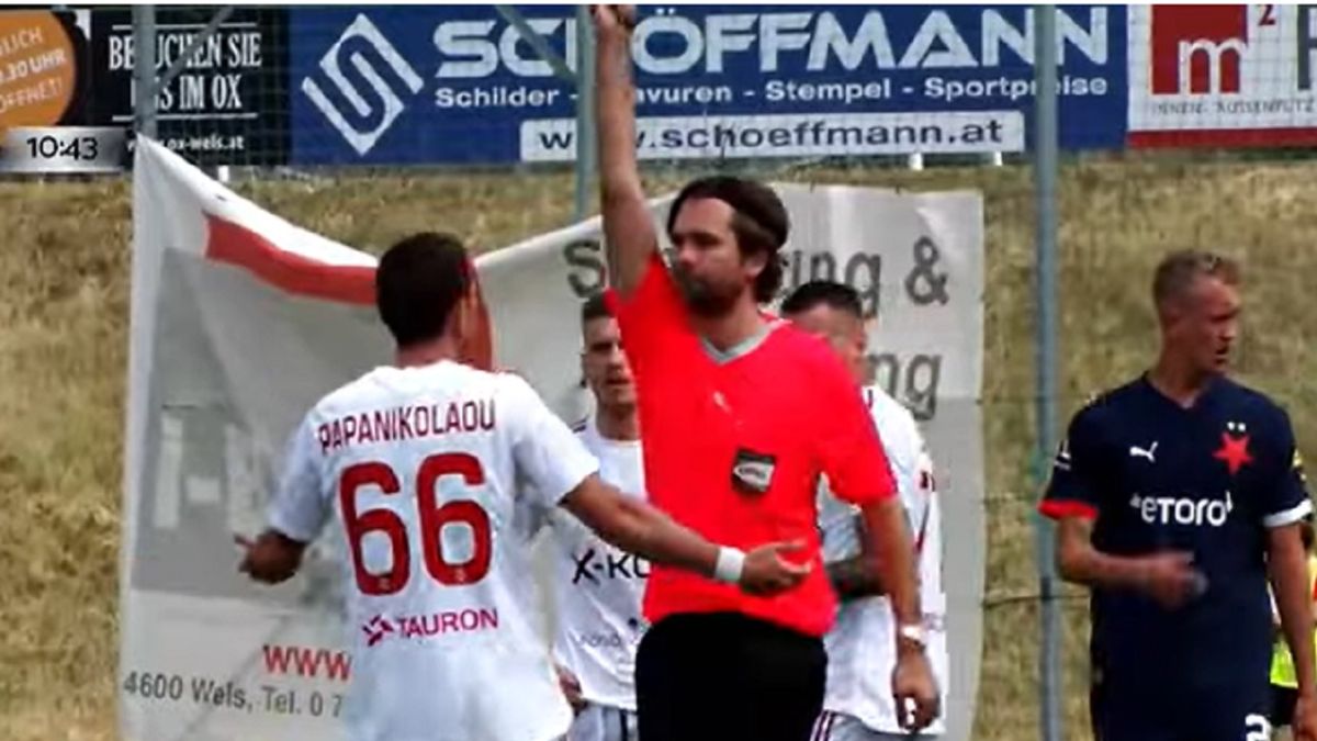 Zdjęcie okładkowe artykułu: YouTube / Raków Częstochowa / Na zdjęciu: Giannis Papanikolaou otrzymał czerwoną kartkę