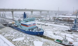 Zatoka Fińska skuta lodem. Rosja ma gigantyczny problem. Wysyła lodołamacze