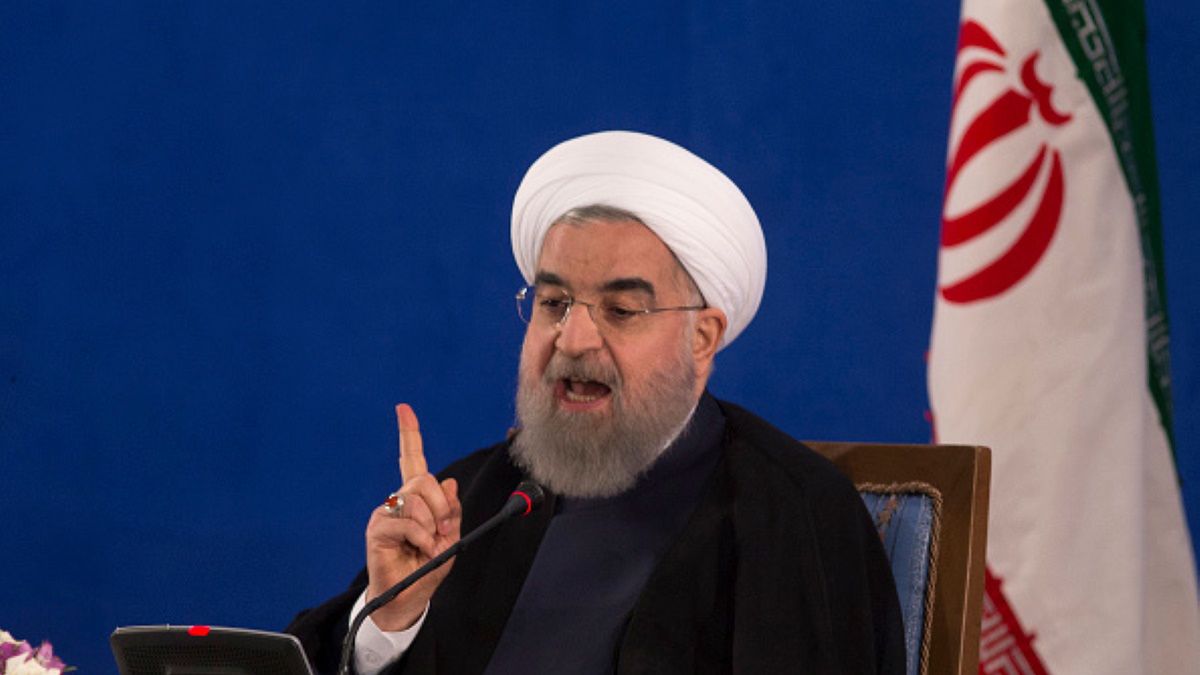 Prezydent Hassan Rouhani podał, że Iran stracił przez sankcje aż 150 miliardów dolarów 