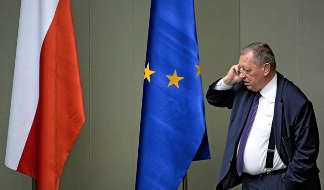 Szyszko dał karty nawet robotnikom