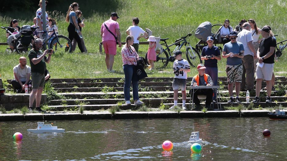 Pokazy Modeli Pływających na Jeziorze Rusałka