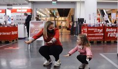 Sieć MediaMarkt przekazała 100 tysięcy złotych w akcji charytatywnej „Pomaganie jest cool. Kupując, pomagasz!”