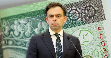 Dług rośnie, rating zagrożony? Polsce zaczyna kończyć się czas