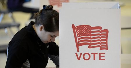 Wybory w USA: Kolejki przed lokalami wyborczymi. Walczą do końca