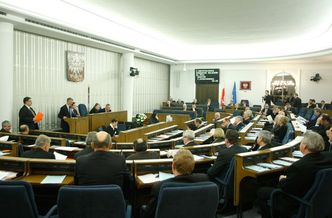 Budżet 2012. Senat chce więcej pieniędzy na...