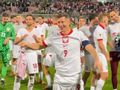 Po meczu Polacy podeszli do kibiców. Tak zachował się Lewandowski