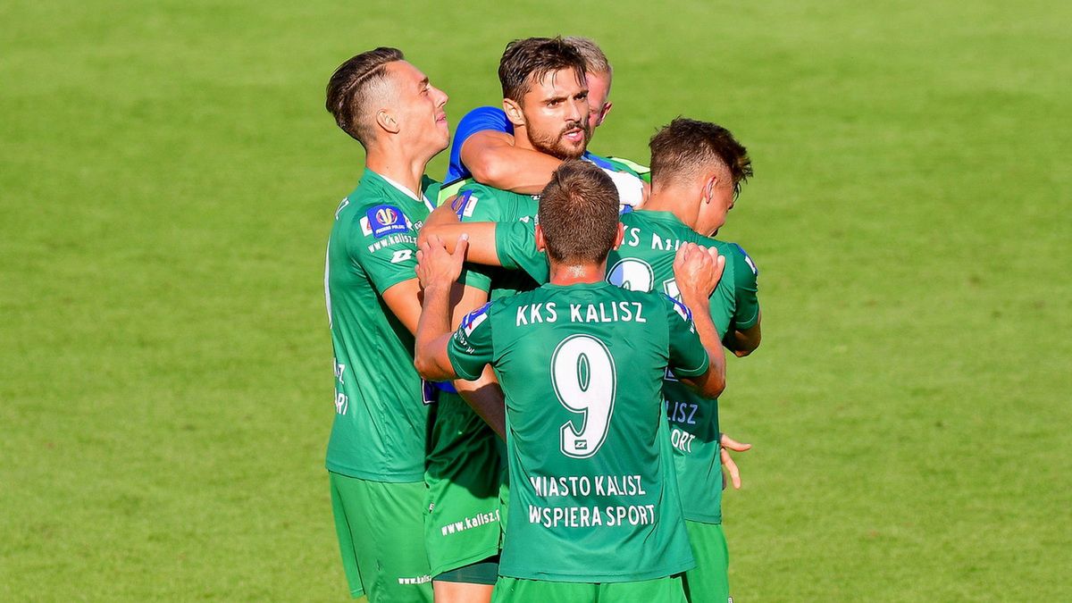 WP SportoweFakty / Paweł Piotrowski / Na zdjęciu: radość piłkarzy KKS Kalisz