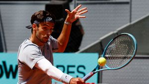 Pogromca Hurkacza poszedł za ciosem. Potrzebował 100 minut