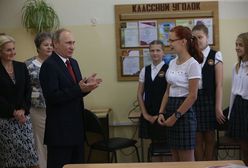 Czego szkoła Putina uczy o wojnie w Ukrainie? "Starszy brat Rosja pomaga młodszemu"