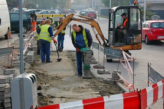 Raport OECD. Prawie połowa dzieci robotników nie osiągnie awansu społecznego
