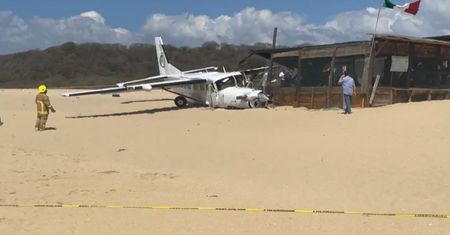 Tragedia w Meksyku. Samolot runął na plażowicza