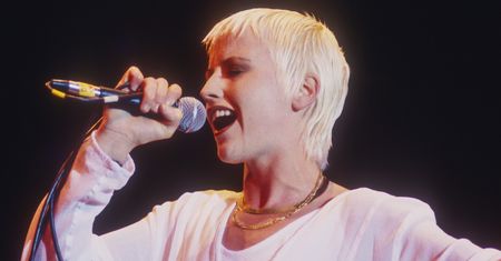 Gwiazdę znaleziono w wannie. Miała tylko 47 lat