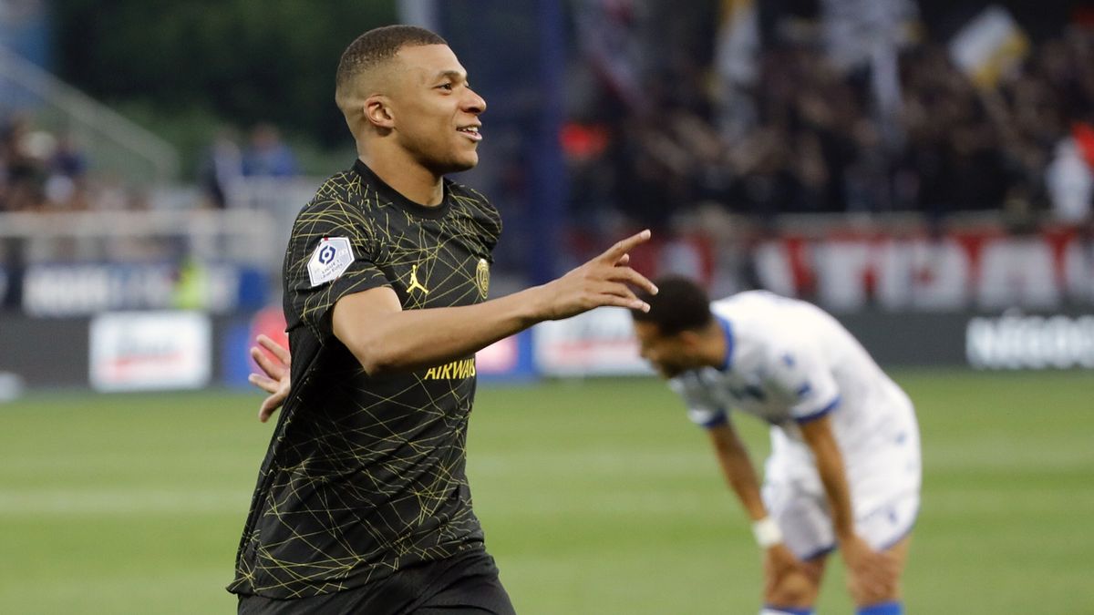 PAP/EPA / Na zdjęciu: Kylian Mbappe