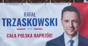 Miał działać na zlecenie. 33-latek ukradł banery Trzaskowskiego