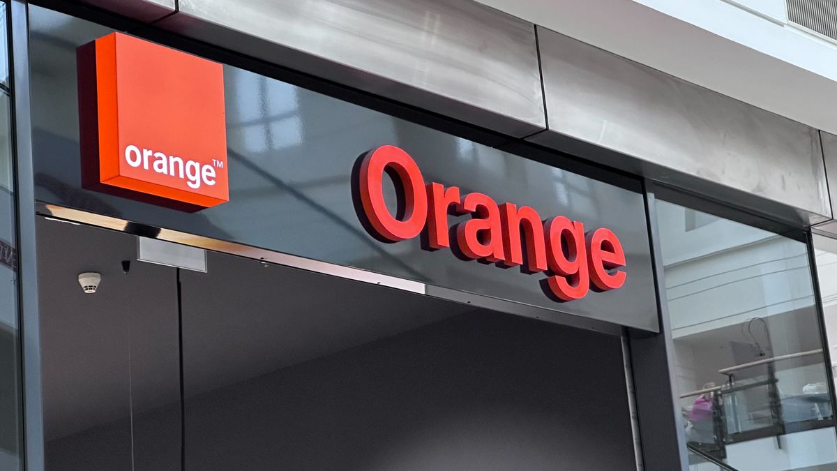 Logo salonu Orange