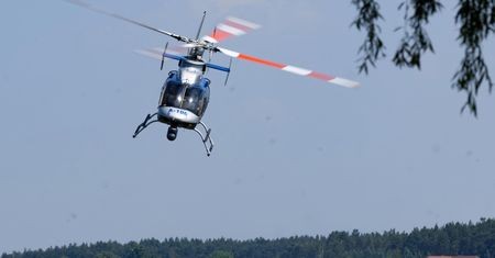 Policyjni piloci uszkodzili śmigłowiec. Kolejny taki incydent
