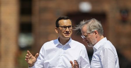 Nowy gazociąg ma połączyć Polskę i Czechy. Dostarczy LNG na południe