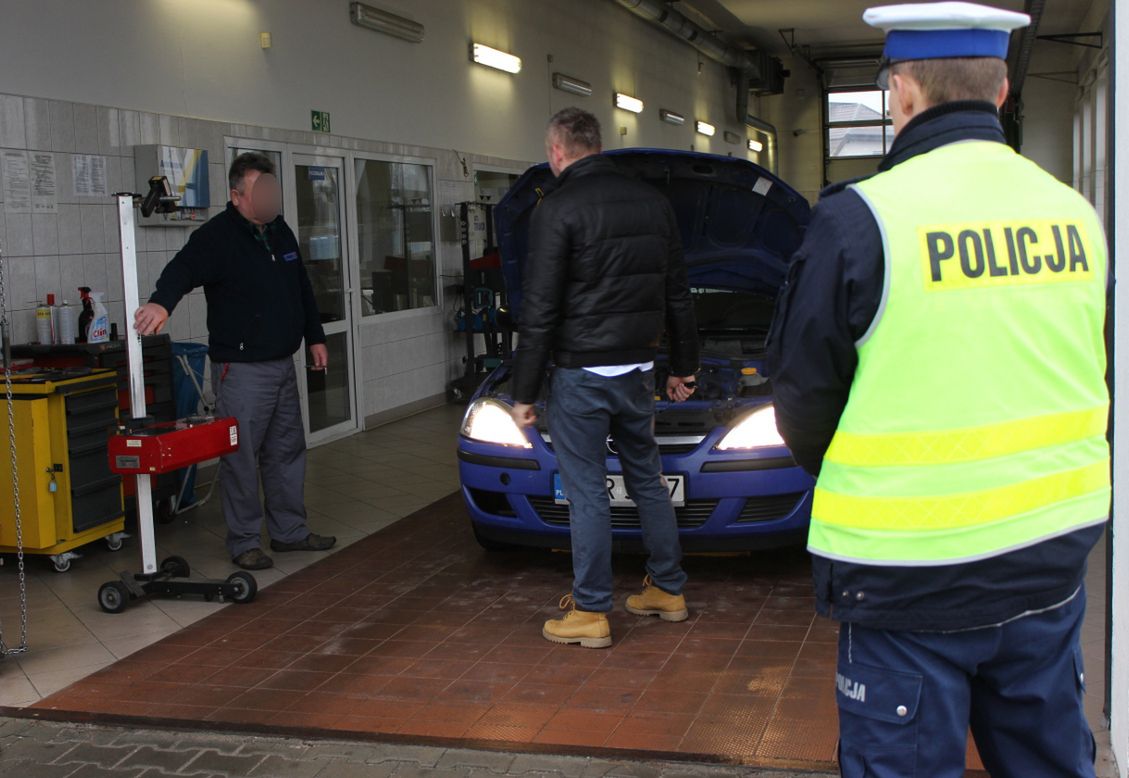 Będzie łatwiej. Kłopot w tym, że policjant nie może być obecny przy każdym badaniu