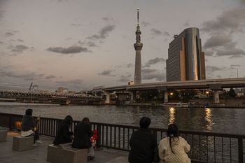 Utknęli na wysokości 30 m. Wydostali się po ponad 5 godzinach