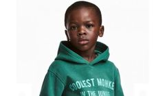 H&amp;M przeprasza za reklamę z czarnoskórym chłopcem w bluzie z napisem „Coolest Monkey In The Jungle”