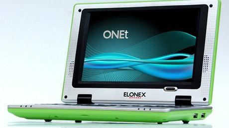 Elonex One T - mały, tani laptop 1