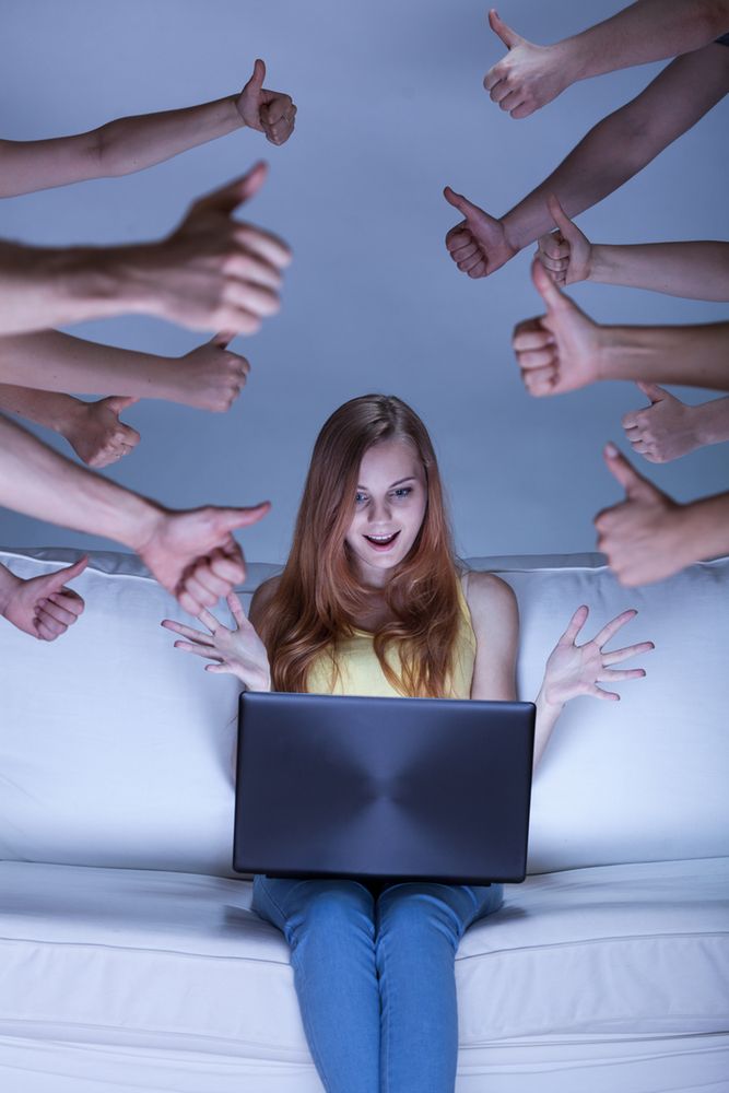 Sprawdziliśmy: Polacy bez zastanowienia dodają obce osoby na Facebooku 9