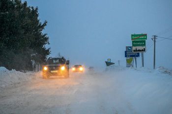 Zima nie odpuszcza. Chociaż odwilż wkracza do Polski
